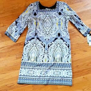 Ladies dress, size large